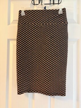 LuLaRoe Cassie Pencil Skirt XS Black & Tan Textured Pattern Stretch